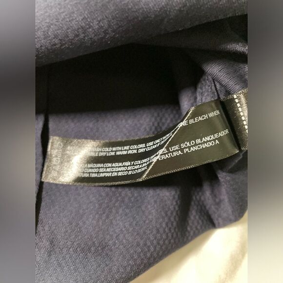 NWT Denim & Flower Navy Blue Button Up Size Medium - Picture 8 of 8